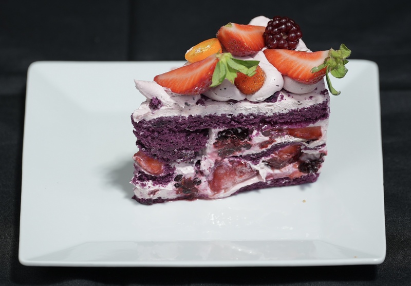Forest fruit cake slice